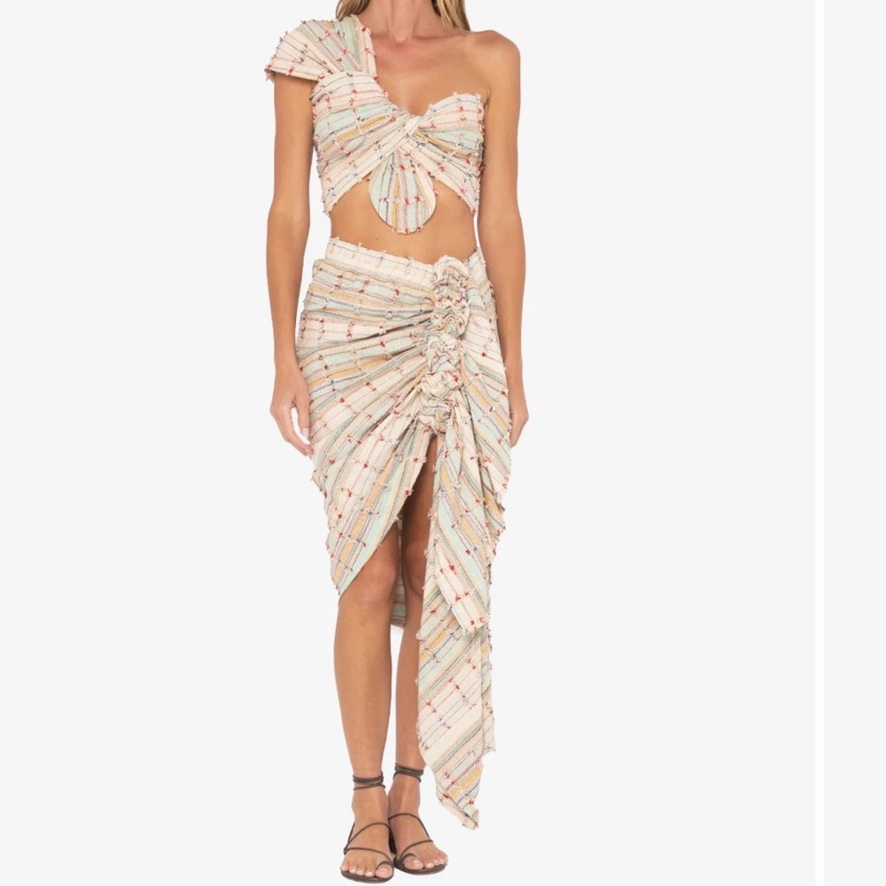 Just Be Queen Two-piece SET
 (Sol top and Tulum skirt)